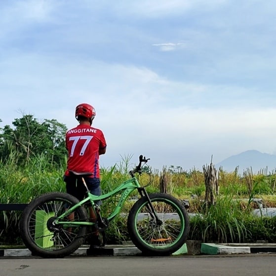 Pematang dan gunung...aku rindu

#rurallife 
#latepost