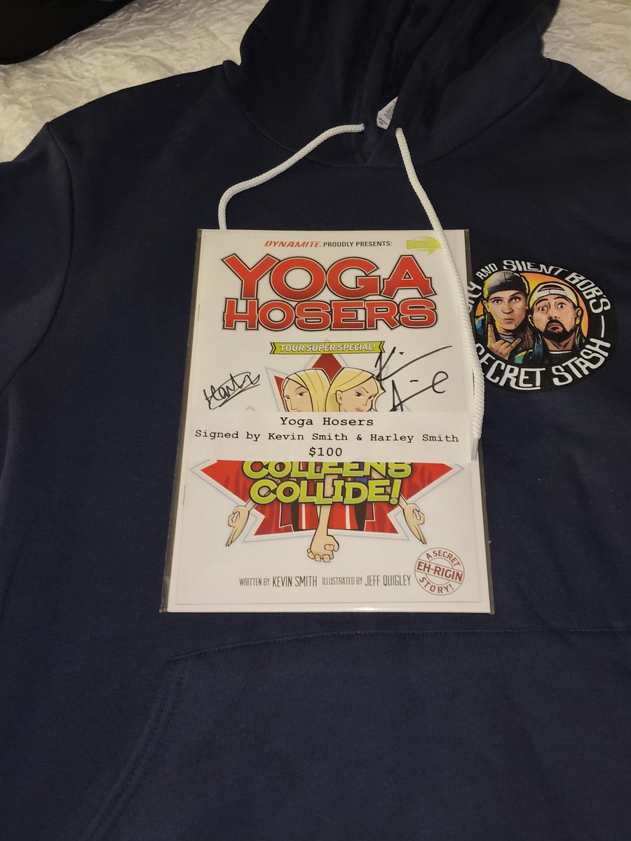 I drove for three days from deep south Texas #pharr because I'm a huge <a href="/ThatKevinSmith/">KevinSmith</a> fan and had to stop <a href="/The_SecretStash/">The Secret Stash</a>.