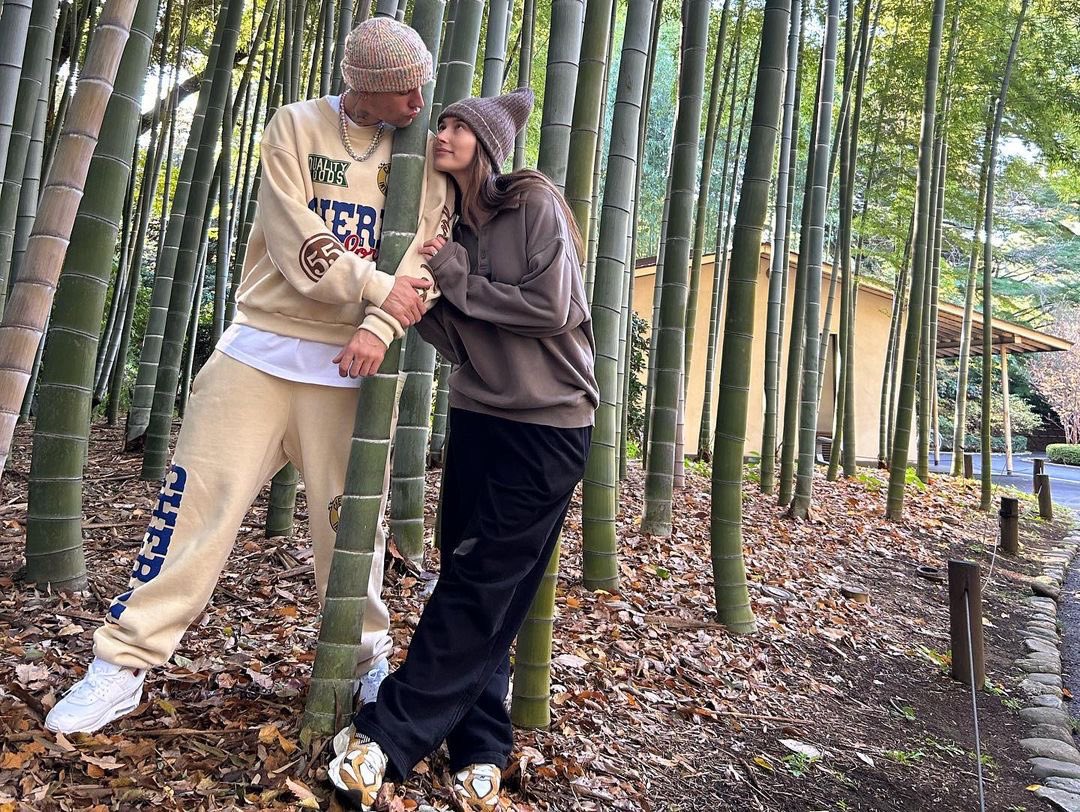 JBCrewdotcom's tweet photo. Justin Bieber via Instagram: HAPPY BIRFDAY TO MY FAVORITE HUMAN BEING XOXO YOU MAKE LIFE MAGIC 😭 OBSESSED WITH EVERYTHING ABOUT YOU. LOVE YOU BUM BUM https://t.co/v4ofczQfP6