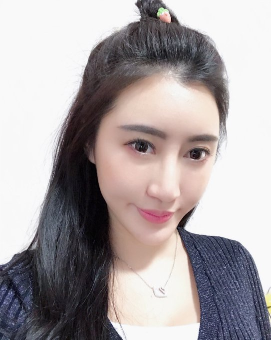 indahchg's tweet photo. beauty of the day 🥰 https://t.co/M4D6i0QzFU