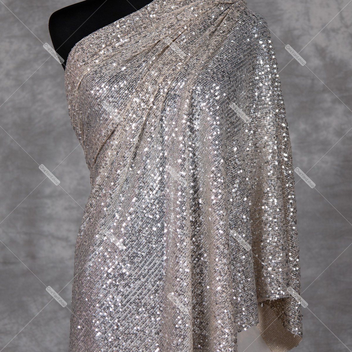 oneyard_fabric's tweet image. Sparkly Vertical Stripe Silver Sequins on Stretch Nude Mesh
#Sequins #SilverSequinFabric #SequinMaterial #GlitterFabric #SparklyFabric #DressMakingFabric #OneYard #OneyardFabric #SequinDressMaterial 
t.ly/JxsU