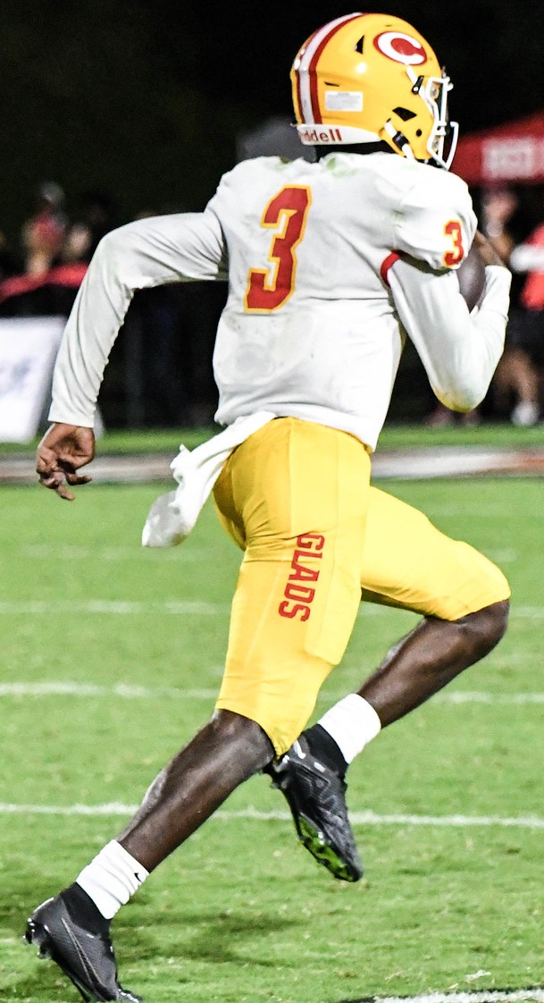 Lucian Anderson III (@lucian_la3) on Twitter photo 2022 Football Season...<a href="/CCGladsFootball/">Clarke Central Gladiators Football</a> <a href="/rvfc10/">ronveal</a> <a href="/JeremyO_Johnson/">Jeremy Johnson</a> @Mansell247 <a href="/ChadSimmons_/">ChadSimmons</a> @RWrightRivals <a href="/MohrRecruiting/">Brian Mohr</a> <a href="/McclainBaxley/">McClain</a> <a href="/RecruitGeorgia/">Recruit Georgia</a> <a href="/jwindon35/">Joe Windon</a> 2022 Football Season...<a href="/CCGladsFootball/">Clarke Central Gladiators Football</a> <a href="/rvfc10/">ronveal</a> <a href="/JeremyO_Johnson/">Jeremy Johnson</a> @Mansell247 <a href="/ChadSimmons_/">ChadSimmons</a> @RWrightRivals <a href="/MohrRecruiting/">Brian Mohr</a> <a href="/McclainBaxley/">McClain</a> <a href="/RecruitGeorgia/">Recruit Georgia</a> <a href="/jwindon35/">Joe Windon</a>