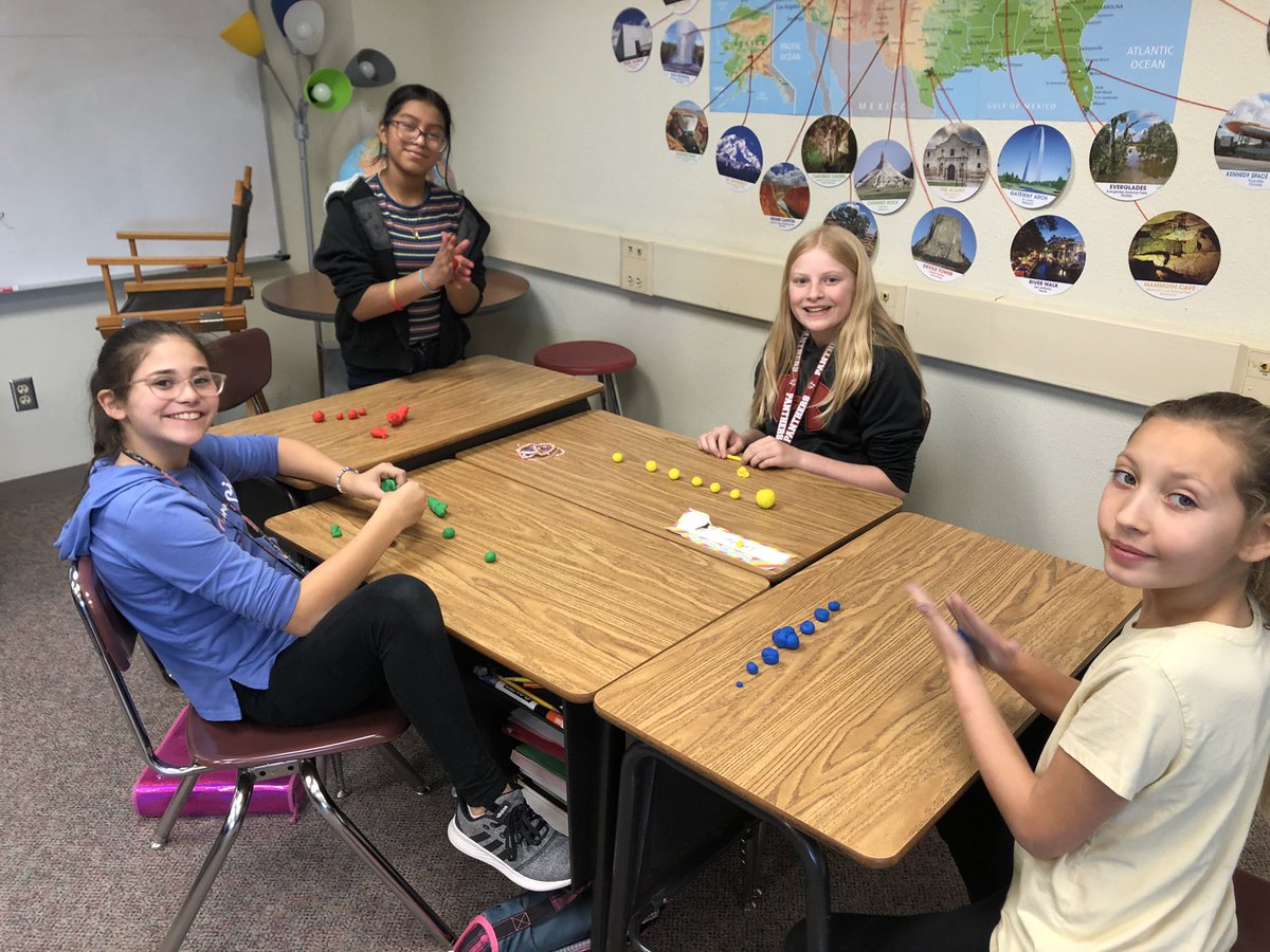 BaberClass's tweet photo. Blasting off into our space unit by creating models of our solar system! https://t.co/zyMxCCou4w