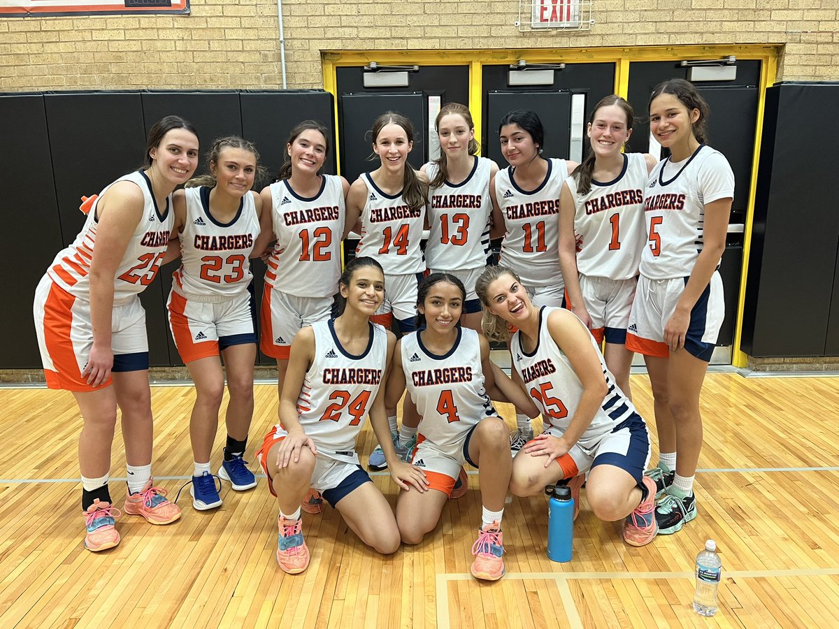 StaggGirlsHoops's tweet photo. Varsity secured a convincing W tonight against the Huskies of Oak Park River Forest, 56-36!

Leading scorers were Ameli S. with 23 and Abbey H. with 12 https://t.co/TN48DUEAkX