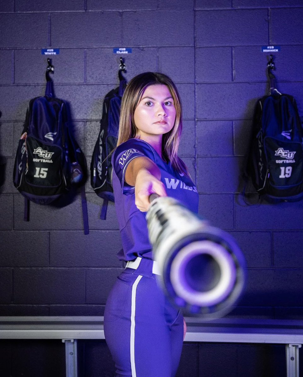 Karlimanney1's tweet photo. I am extremely excited to announce that I will be continuing my athletic and academic career at Abilene Christian University. I am very blessed to have been given opportunity to finish my college career as an ACU Wildcat! Go Wildcats!! #scratchem 💜🐱 @ACU_Softball https://t.co/JjYwSe8gMF