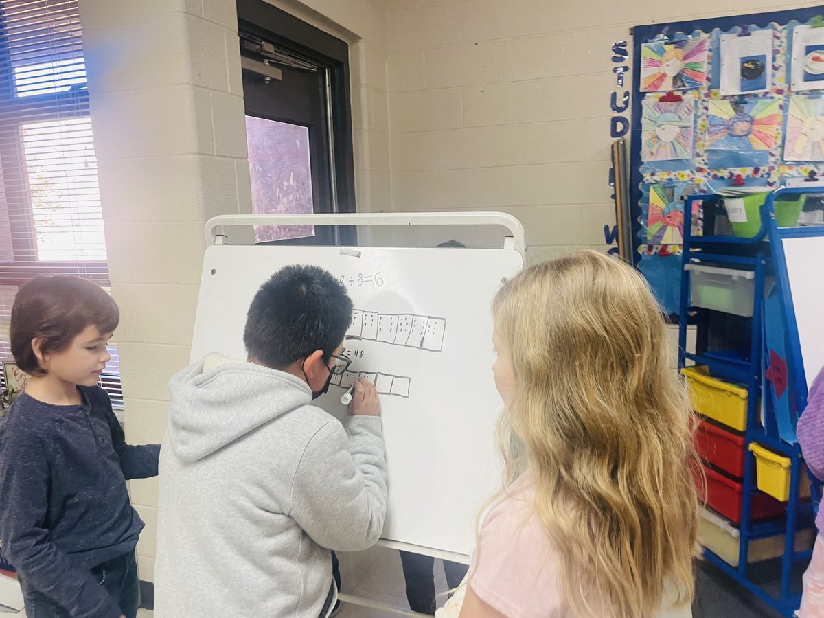 HibbittsTiffany's tweet photo. Students in Ms. Archer’s 3rd grade math class @Woodland_JCS amazed me today with their mathematical thinking and discourse! Thank you for letting me visit your classroom. #buildingthinkingclassrooms #highqualitytasks https://t.co/PMTFJgTiYs