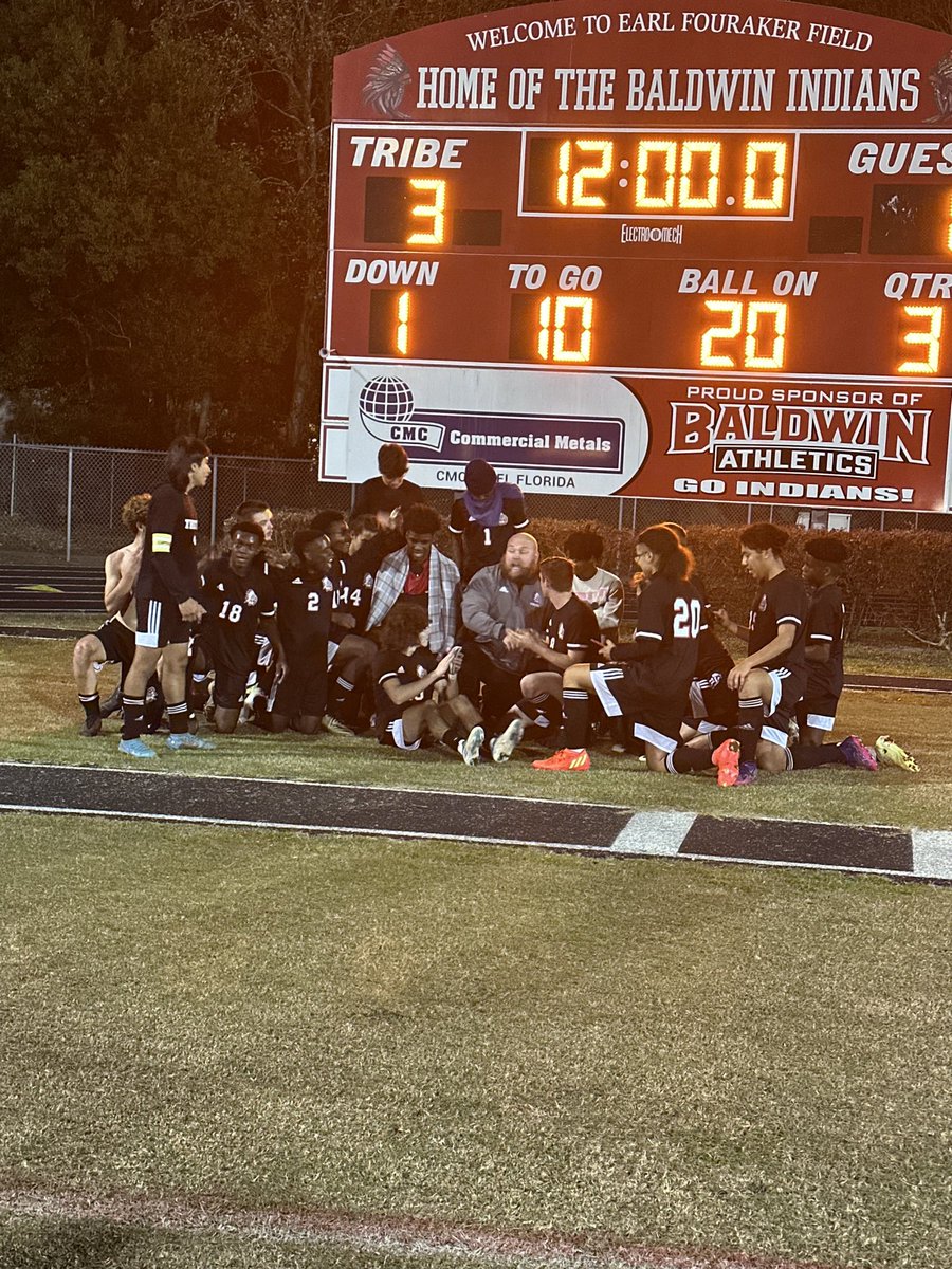 📣PARDO 📣PARDO 📣PARDO
Kevin Pardo with the hat trick tonight scoring all three goals against Trinity! Great game, boys. And great game interim Coach Bledsoe filling in for <a href="/CoachHBaldwin/">Brandon H</a>