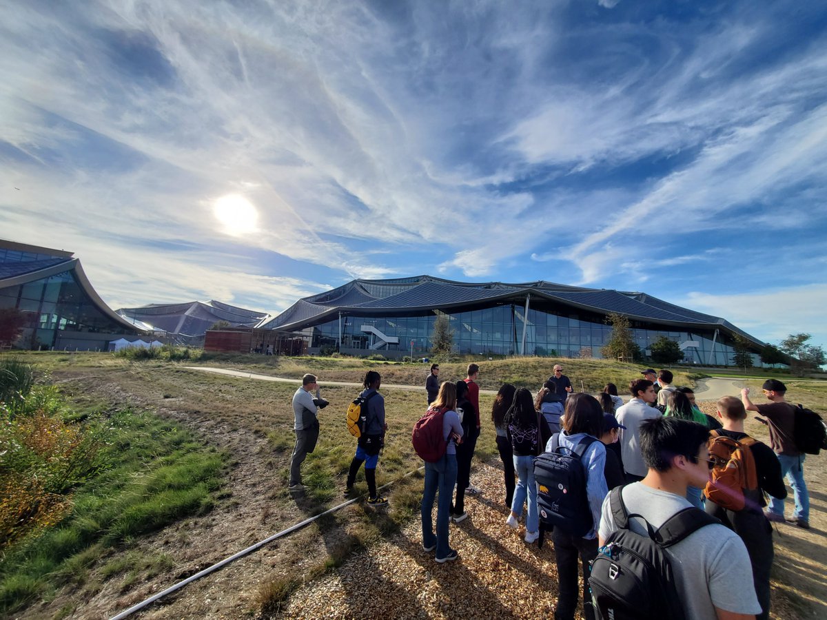 SherwoodEng's tweet photo. As part of the new graduate course at UC Berkeley, Sherwood led a site visit to Google's Bayview Campus to provide insight to the campus's resilient design solutions to mitigate climate and environmental vulnerabilities. 

#highperformancelandscapes #sustainableinfrastructure https://t.co/DkyzappidI