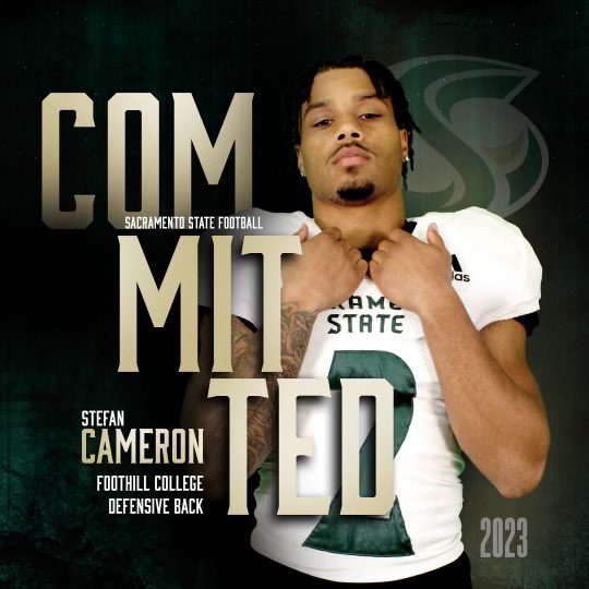 CameronRoyaltee's tweet photo. After a lot of talk with family and coaches I’m blessed to announce that  I’ve committed to Sac State #StingersUp 🙏🏽🙏🏽 https://t.co/VcOVezhApf
