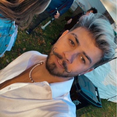 StephenArv's tweet photo. #NewProfilePic #Slore https://t.co/5EzeyrE6eU