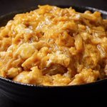 最高に安くて簡単で旨い!えのきと卵だけで作れる玉子丼。