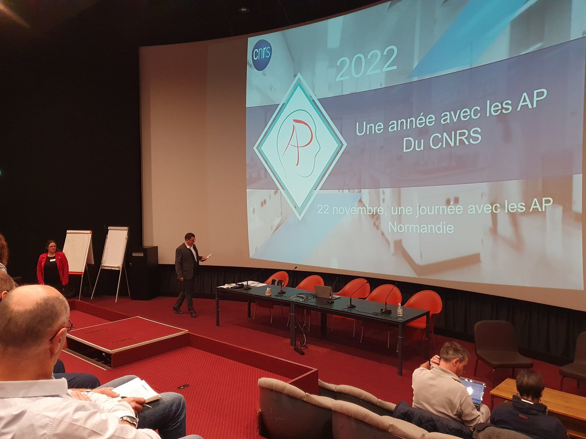 Le <a href="/GreycLab/">GREYC</a> à la journée des assistants de prévention de Normandie. La protection des membres de l'unité est une préoccupation majeure.