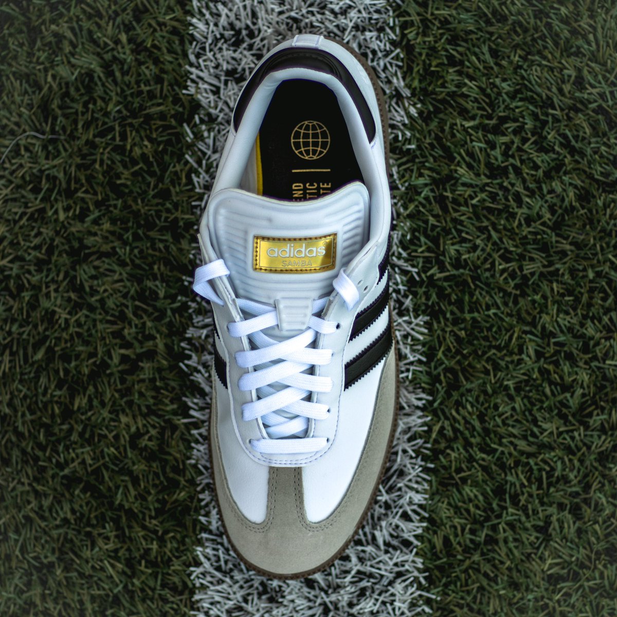 lukefromthejar's tweet photo. The latest @adidasGolf drop still excites me! Living the samba golf dream!! Even more fun to take photos of 📸📸📸 #adidasgolf #samba #canonphotography https://t.co/3Inm9uYnq3