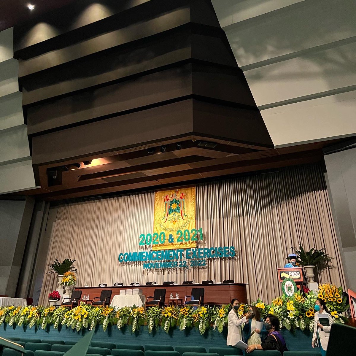 torresjaysonn's tweet photo. I owe this to my 2021 self. Today, I marched in my graduation as a licensed professional—a registered nurse.

Ronald Jayson E. Torres, RN
Bachelor of Science in Nursing
Far Eastern University https://t.co/Ws5plYnXrw
