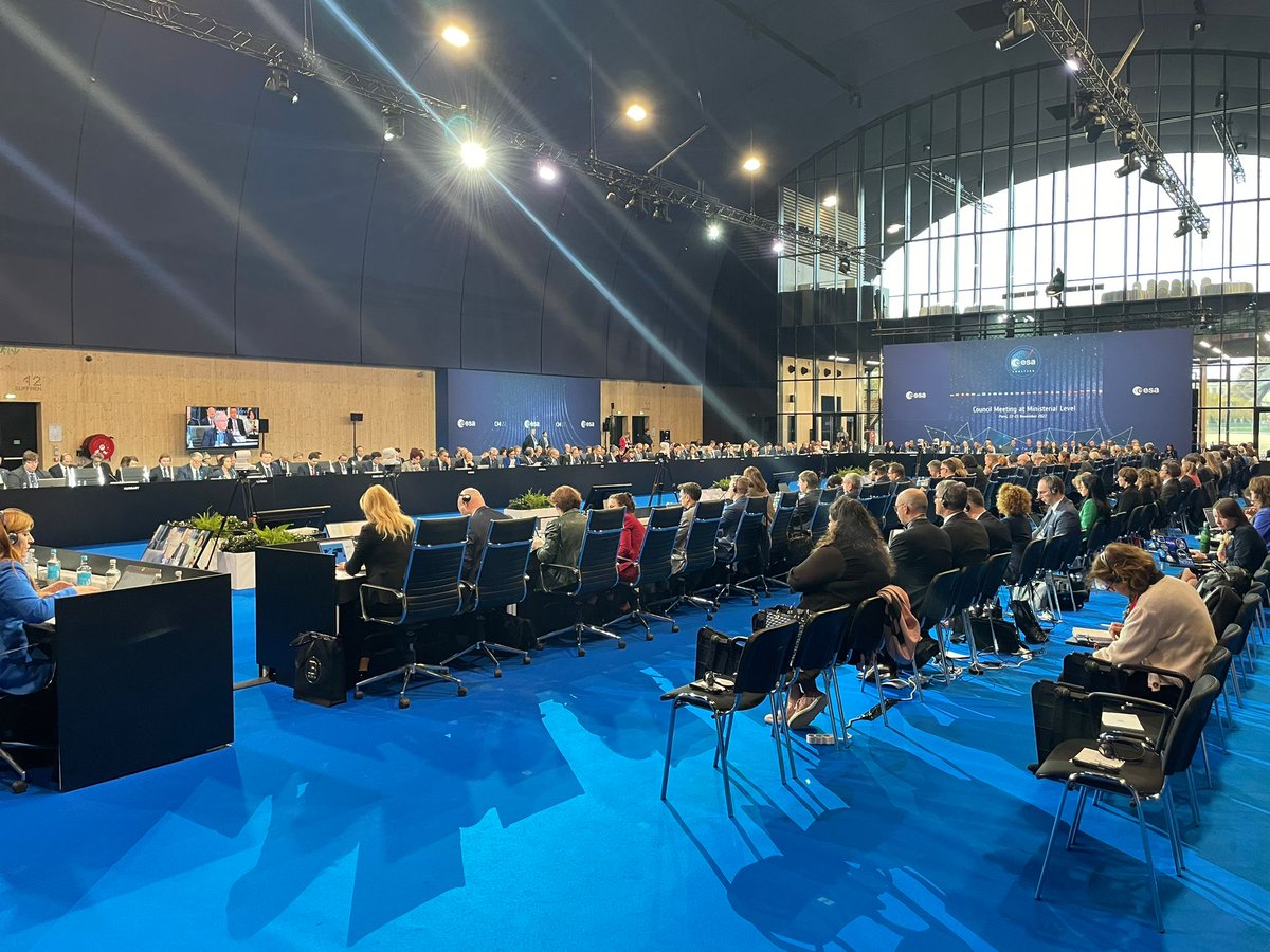 Delegates from our Member States, Associate States and Cooperating States have gathered in Paris for #CM22 to discuss how to strengthen Europe's space sector for the benefit of all. 

Watch the statements live 👉esawebtv.esa.int