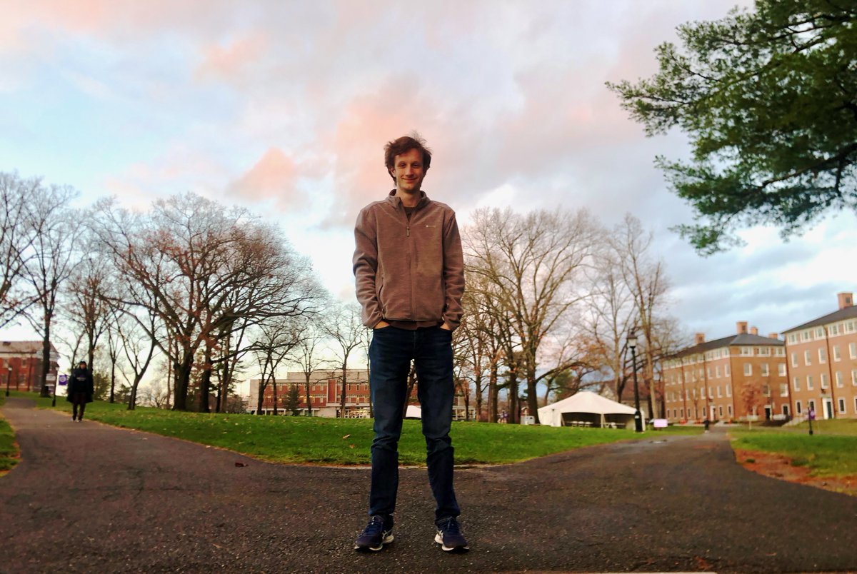 Meet Hedley, our IB student currently at Amherst College, Massachusetts. studying Political Science and Economics. Well done Hedley!

linkedin.com/feed/update/ur…

#testimnonials #graduates #Classof2022 #ib #internationalbaccalaureate #AmherstCollege #oakhouseschool #buildingfutures