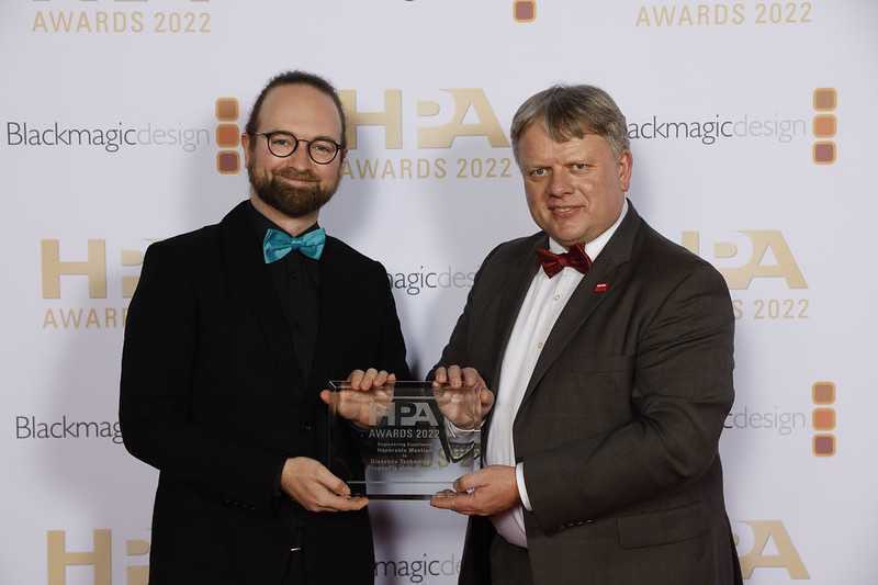 Da_VFX_Chick's tweet image. A company is made by the people in it, @Glassboxtech received an Engineering Excellence Honorable Mention for #DragonFly #VirtualCamera, at the @HPAonline Awards. We can’t thank enough our amazing team for your hard work and dedication, you should feel very proud!