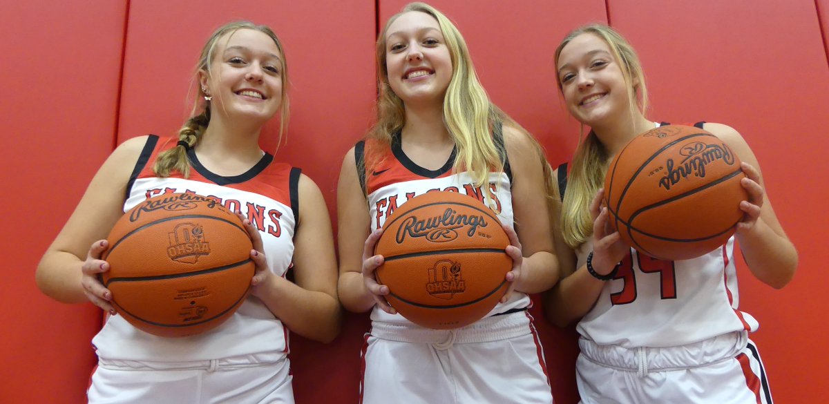 Tom_Nader's tweet photo. A basketball family: Field’s Harlin sisters form special bond on the court

https://t.co/wGICJn1Kmv

@falconathletes @SuffieldE @Field_G_Soccer @FieldMiddleSch https://t.co/4n4hbsGRkx