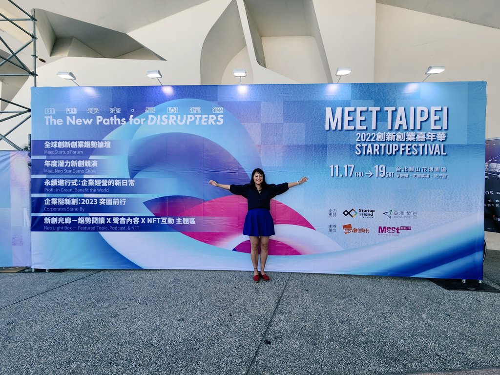 lucylin007's tweet photo. So excited to be in #Taiwan &amp; seeing the startup ecosystem at #MeetTaipei! 🤖

The Vice President headlined - so refreshing to see support from the highest rung of govt!

Loved hearing @TimDraper's belief to invest in more #Taiwanese #startups, 8 &amp; counting! 

The place to be! 🐝 https://t.co/16QO8o7xkM