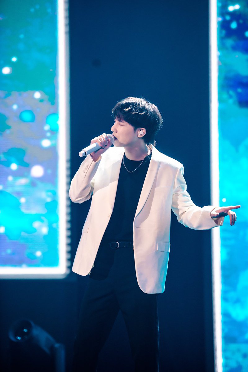 _askyuwish's tweet photo. 💛💛💛오래오래보자성규야💛💛💛 https://t.co/NMJEsErU65