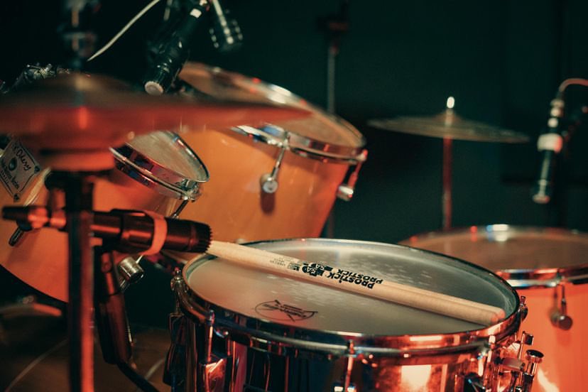 Prostickusa's tweet photo. #drumsticks @Prostickusa and #dermiisdrumheads https://t.co/HvMaqrHuel