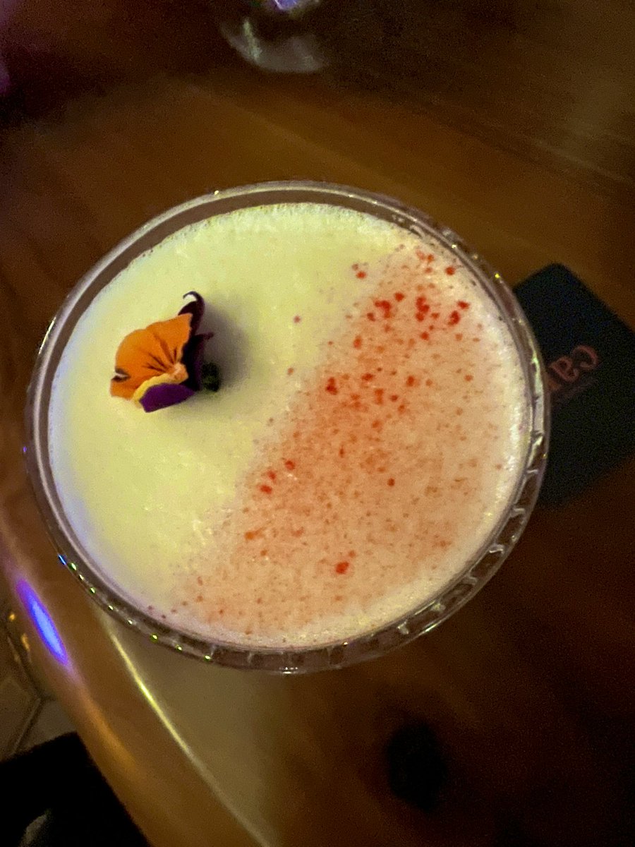 YesilNata's tweet photo. @ankaraamizah @ankara @capohouse @capo @copohouse @house @ankara @TimeOutEatDrink @drink @coctels @Coctelsana https://t.co/s8p95o4bWX