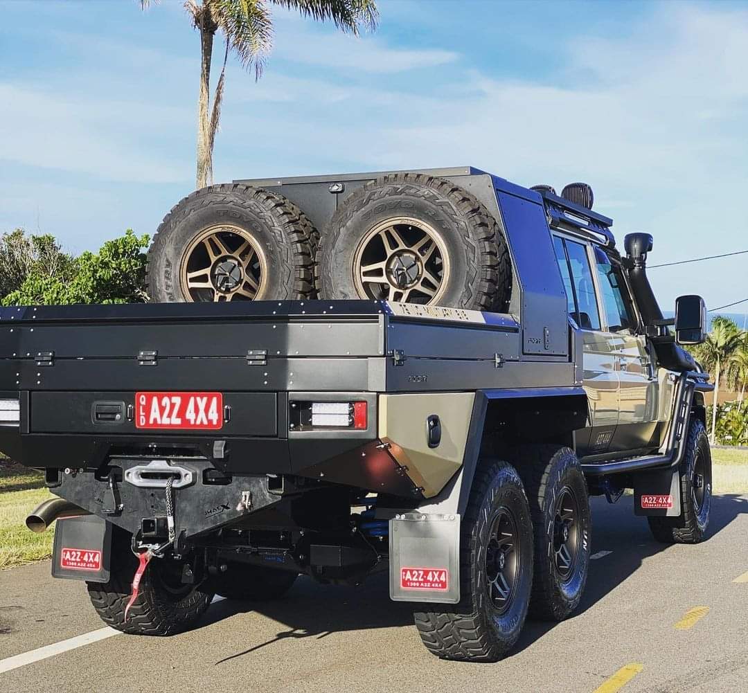 JaMtoka's tweet photo. It's Turbo Tuesday: 6X6 VDJ79 from Patriot Campers, Australia #1VDFTV https://t.co/86i7JtdevS