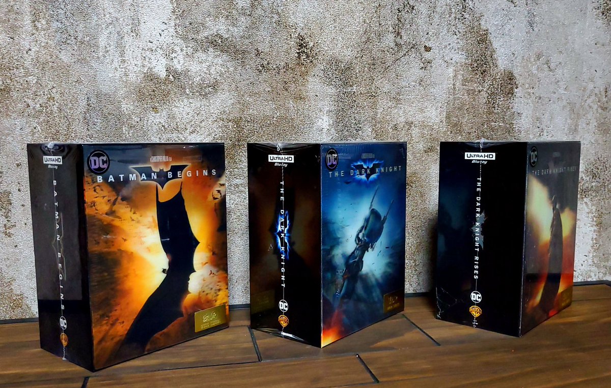 Cornrow_'s tweet photo. Hdzeta - dark knight trilogy

@media_psychos #batman #darknight #bluray #steelbook https://t.co/MUQ0HAhlPl