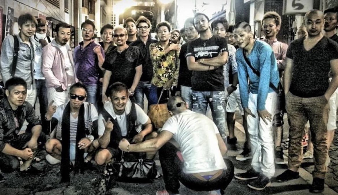 susumu_sniper's tweet photo. なんにでも歴史があって、生きてきた過程がある。
その中に自分がいて現在がある。
そんな先代がつくりあげてきた気持ちを重んじ、気合いいれてやっていかないとな。
熱量は人それぞれ違うけど、この熱量と似たものを皆に教えて強固なものを作っていけたらいいな。
#コンクリ道場 #snipersecurity https://t.co/xtC6lmyOKZ
