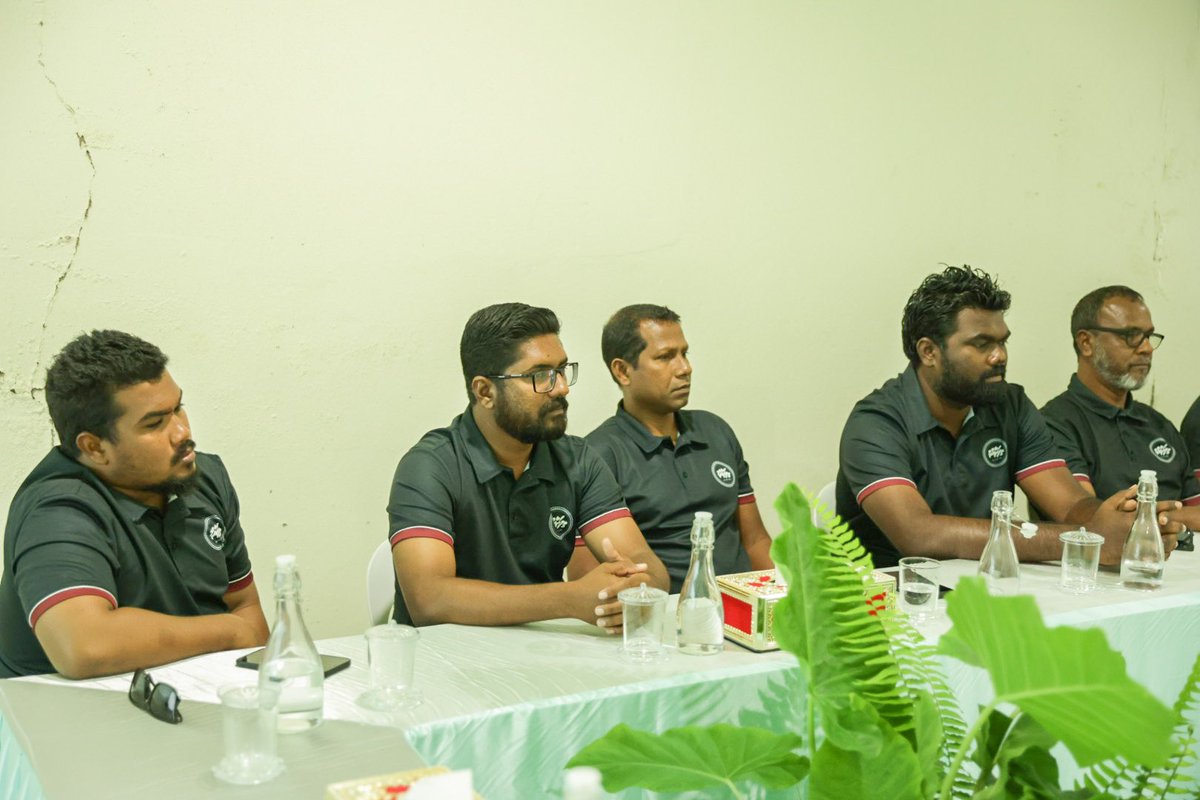 ހދ. އަތޮޅު ކައުންސިލުން ނޭކުރެންދޫ އަންހެނުންގެ ތަރައްޤީއަށް މަސައްކަތްކުރާ ކޮމިޓީއާއެކު ބޭއްވުނު ބައްދަލުވުން