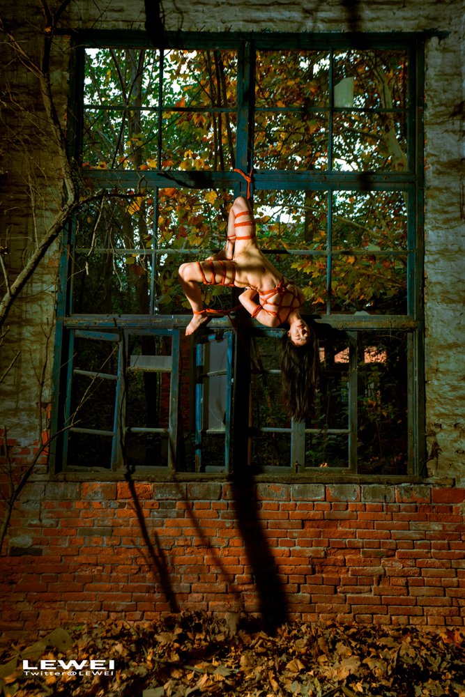 成都工厂～
出镜 @tothemoona_
#LEWEI #Shibari  #BabyArt #ChinaBondage #ChinaArt #Bondage
#成都约拍 #废墟捆绑
各类主题创作拍摄欢迎私我约拍～
投稿：
@Fengsiyuan
@tbzt3623
@ZHOUSHUREN_ https://t.co/riuCMhXIov