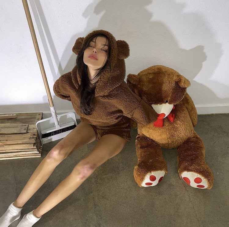 hytedt's tweet photo. always her fr https://t.co/qsfhoAQ2mb