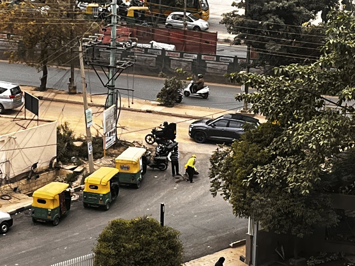 Srini_13's tweet photo. This road was rebuilt just 2 days back, and now digging has started already. This is literally taxpayer’s money going down the drain. (Location: service lane outside Croma on ORR) @BBMPCOMM @BSBommai @Namma_ORRCA https://t.co/rBBqXIHPjr