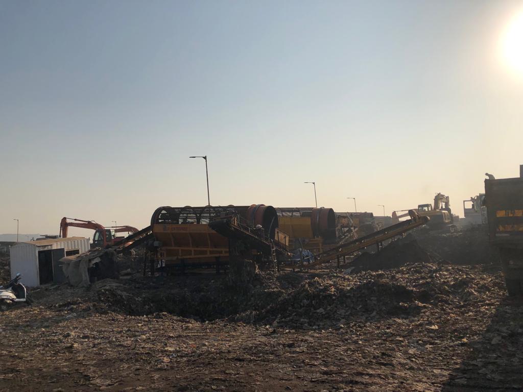 Quebec_India's tweet photo. Québec company Biothermica Technologies that is part of Canadian #Urbaninfrastructure &amp; #Wastewater trade delegation visited the #landfill sites of Pirana &amp; Gyaspur in #Ahmedabad today.

#fedprovpartnership #BilateralTrade #CleanAir   #odourcontrol https://t.co/BJPj58BKS8