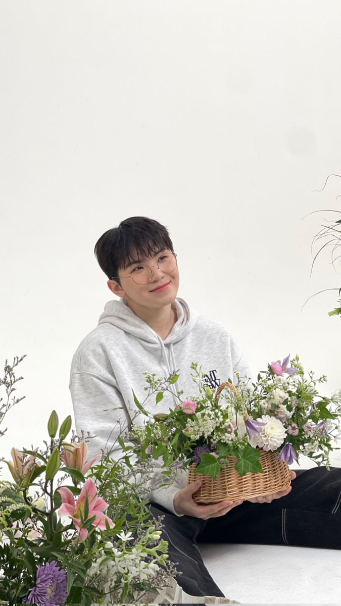 min390406's tweet photo. 우지 생일 축하해！！！！！🎂🎁
우아해〜ς(>‿<.)

ドームで真っ白な可愛い姿、この目に焼き付けてやるからな！！！待ってろ！！！🍚🍚🍚 https://t.co/4ris2D4x5d