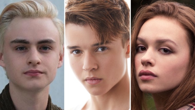 lostinspace_art's tweet photo. Jaeden Martell, Maxwell Jenkins &amp; Sadie Soverall Join Nicolas Cage In Survival Action-Thriller "Sand And Stones" 👏 Wish you the best @MaxwellJenkins8 in this new project!!

📷: Deadline https://t.co/8fm7aChVkY