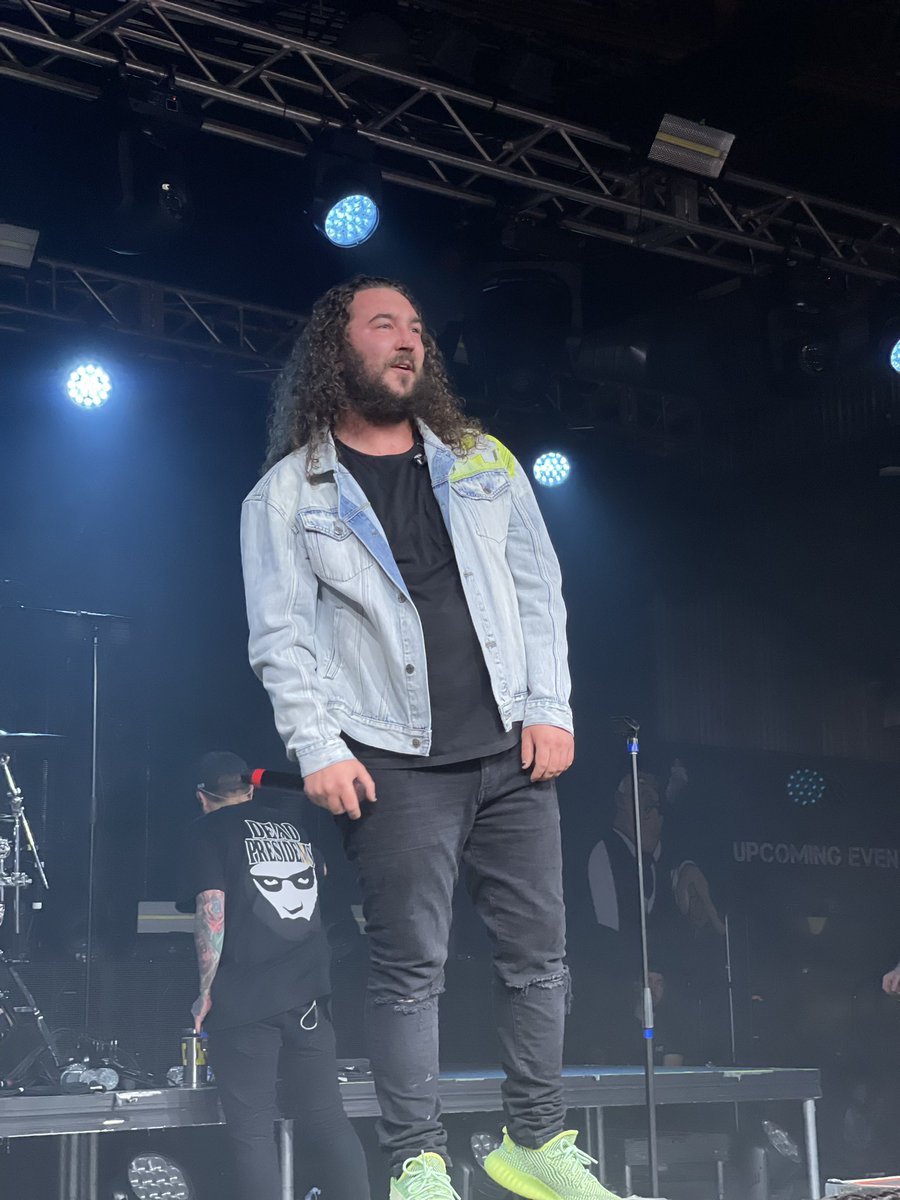 uhhhmac's tweet image. You guys saved my life two years ago with your music, tonight you showed me why I fell in love with your band. This was my first time seeing you in concert and I couldn’t have asked for a better show. I can’t wait for you to come back to NY. #truepowertour 

@IPrevailBand