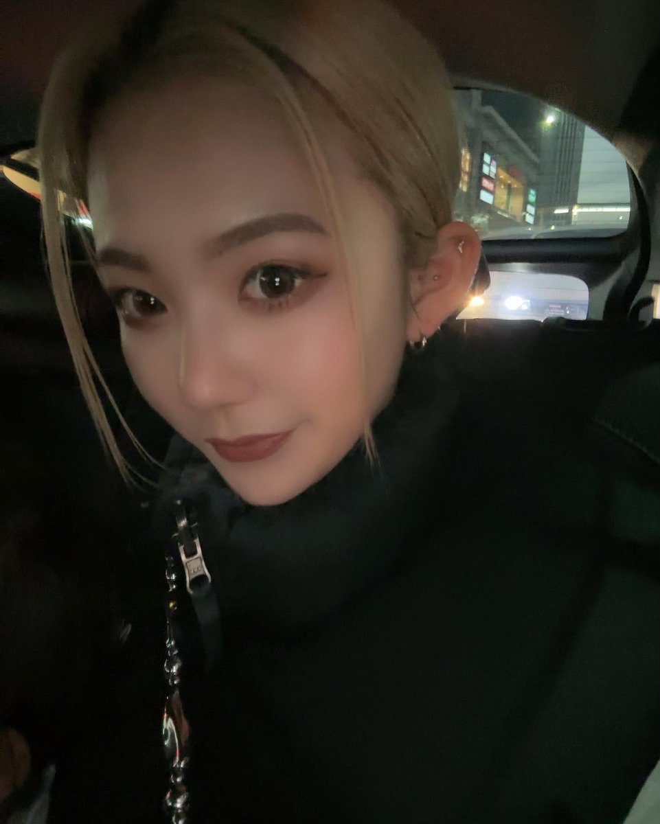 _04queen's tweet photo. 一応元気に生きてます🫀❤️‍🩹💦 https://t.co/ZGCmFMIaTI