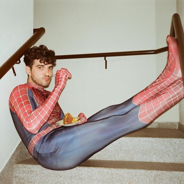 valdez_luiza's tweet image. 🔎: #studytwtbr | #studytwt 

🟣Luiza,20
⚫meta: Medicina 
⚪Técnica em Eletrotécnica não praticamente.
🟣 pt-br
⚫Relacionamento serio cm a insônia 

🤍:  Jão, Léo Valdez, Battle Royale, livros=amor, biologia, história 

♡/↺ = mutuals