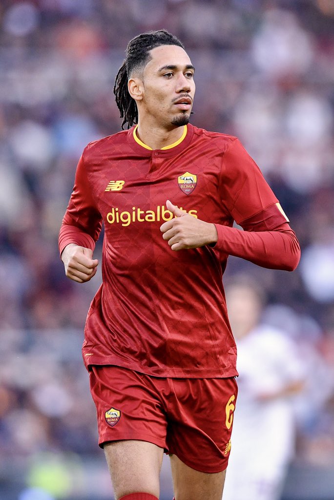 AS Roma defender Chris Smalling turns 33 today. 

Happy birthday 