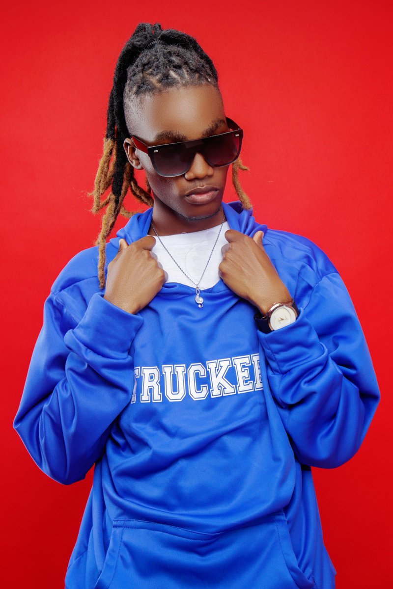 enox254's tweet photo. ENOX WILL BE DROPPING A NEW HIT....SOON STAY TUNED #enox #lookmedia #philipsrecords https://t.co/SpfqVCmUBj