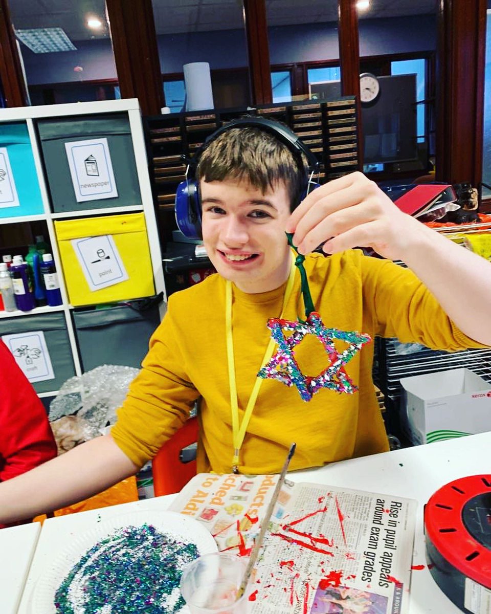 DcStudies's tweet photo. More creative decorations to add to our very Christmassy learning environment! 

#celebrations #christmas #creativeskills #learningforlife #wearederwen https://t.co/DY2r4BrLrr