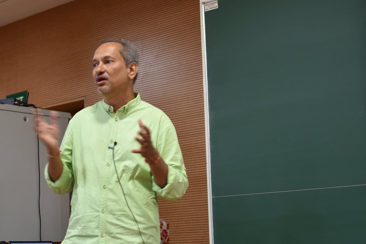 AICSEED's tweet photo. What a wonderful way to kickstart our journey of 'Seed-a-Thought with @AICSEED . We had a delightful &amp; interactive session with Mr.Sanjay Phadke @sanjovi_98. 
Budding student entrepreneurs of @IISERPune  got to explore - "Start Up - Why? Soar High - How?" https://t.co/Mu0juLBo6e