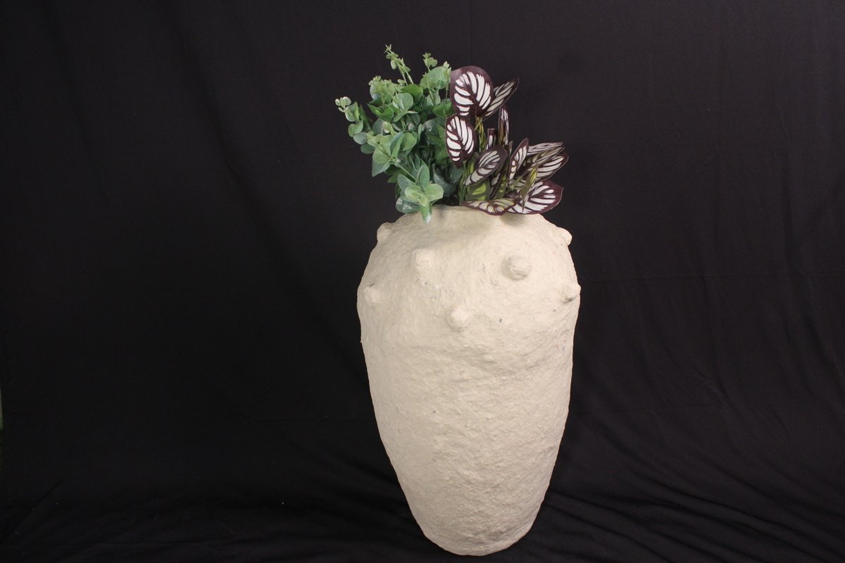 vibes_studios's tweet photo. #skyvibesstudios #potteryart #terracottapots #terracottaplanters #pottery #terracotta #potterystudio https://t.co/vnrFbMjOTs