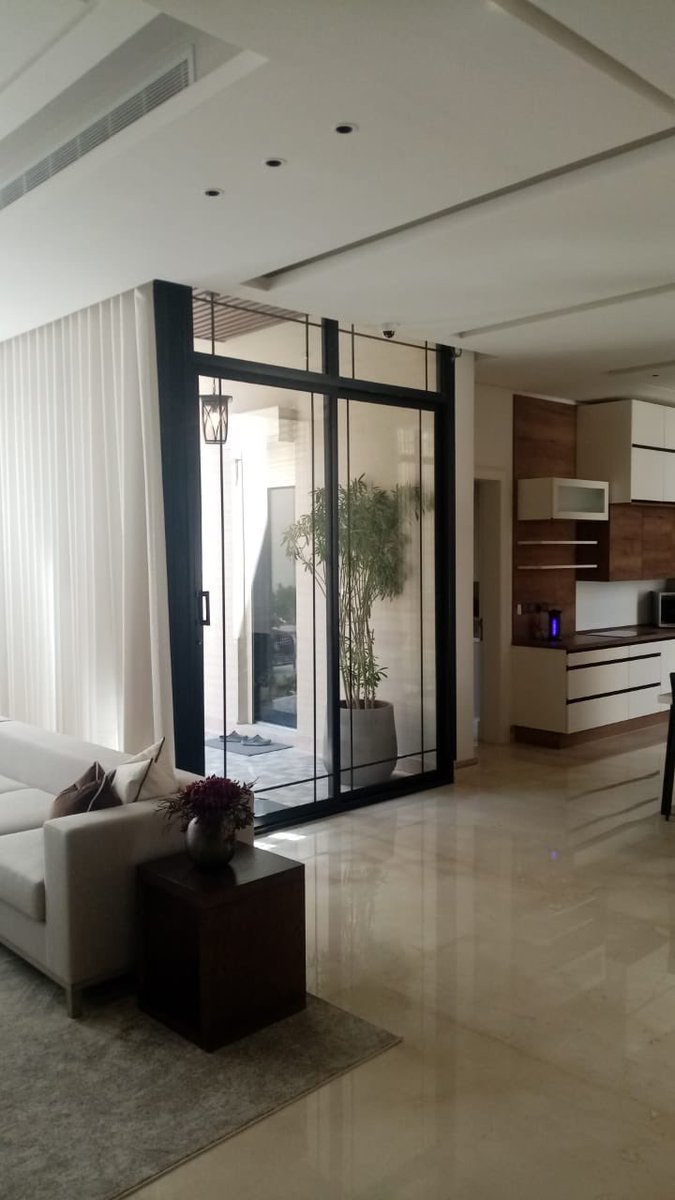 SiabAluminum's tweet photo. #المنيوم_نوافذ_فلل_واجهات
واجهة ألمنيوم كارتن وول تتميز بلونها الأسود الفاخر #الزجاج  دبل 24م م مقاومة للكسر عاكس HD مع شفاف | الرياض - الملقا 
من أعمالنا 
@SiabAluminum https://t.co/kiJDHPzAY5