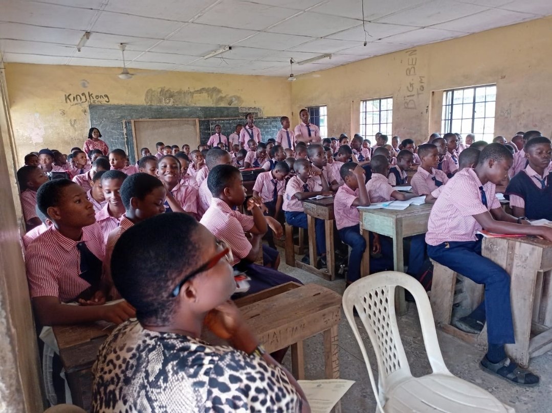 CENTREFORYOUTH1's tweet photo. To equip those who would be #Advocates for the #rights of #personswithdisabilities , helping them to #learnandunlearn

One tiny pebble in the waters. Many ripples. 
#AddingValue
#ForTomorrowsSake

📸 Team NASoW Cross River State https://t.co/ZZiGyYhZ9I