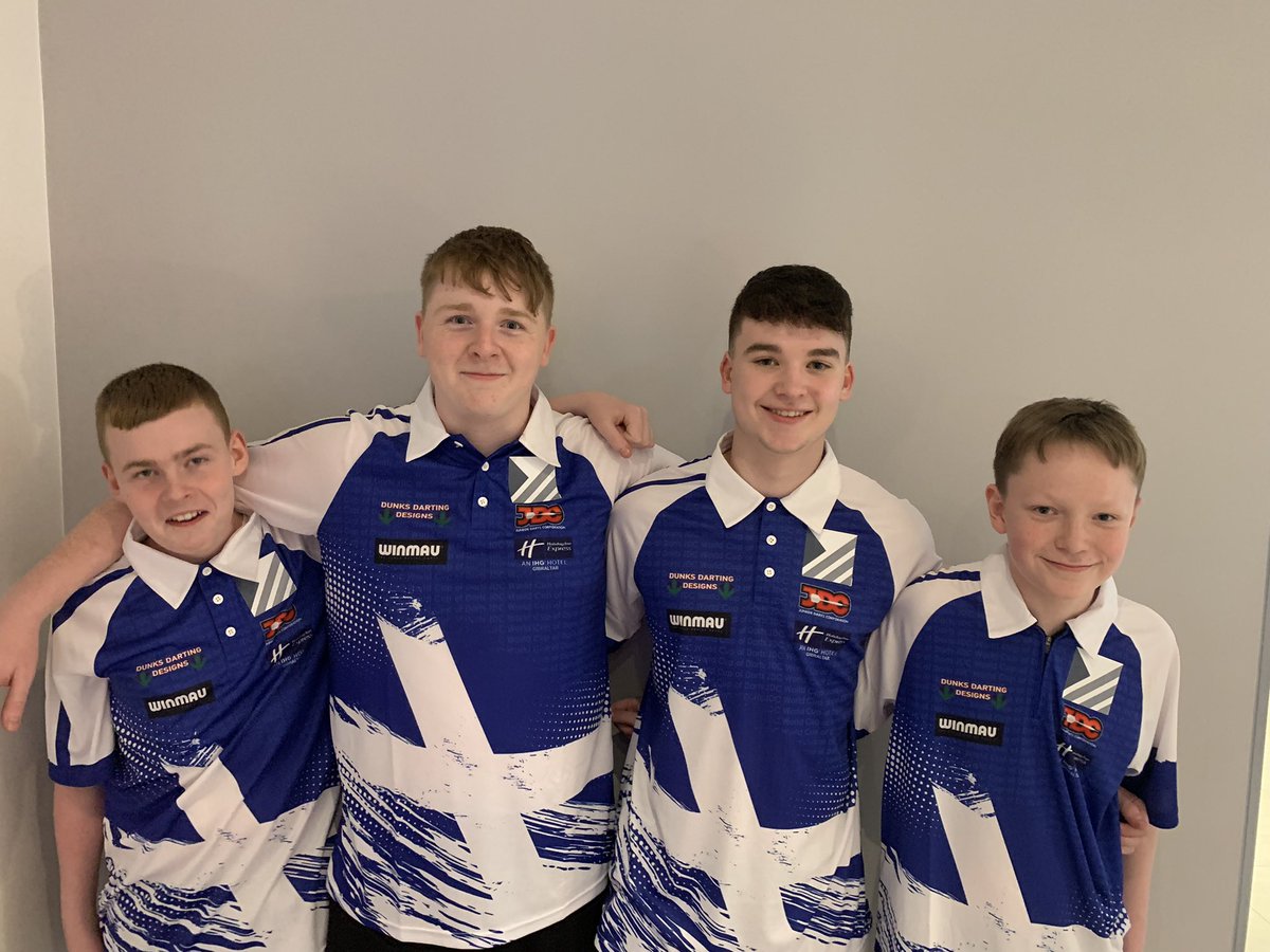 cmitchell143's tweet image. JDC Scotland ready for todays World Cup of darts. Good luck to Scott, Evan, Jack and Logan. Go do our country proud 🏴󠁧󠁢󠁳󠁣󠁴󠁿🎯