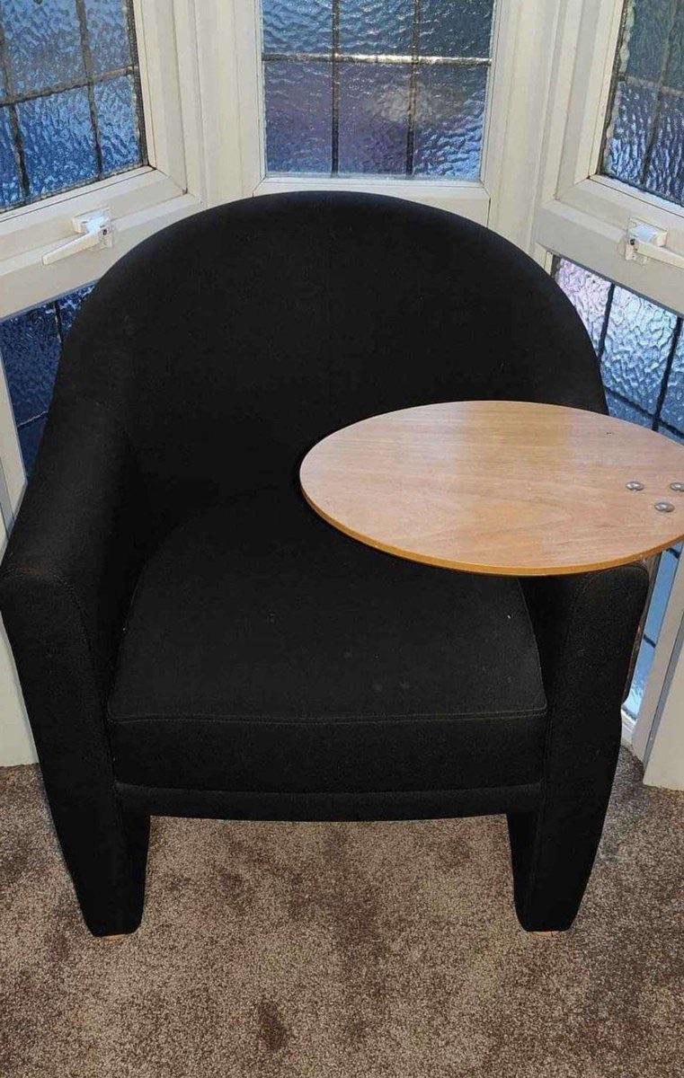 What has the Internet done to me. A table and chair got me dying