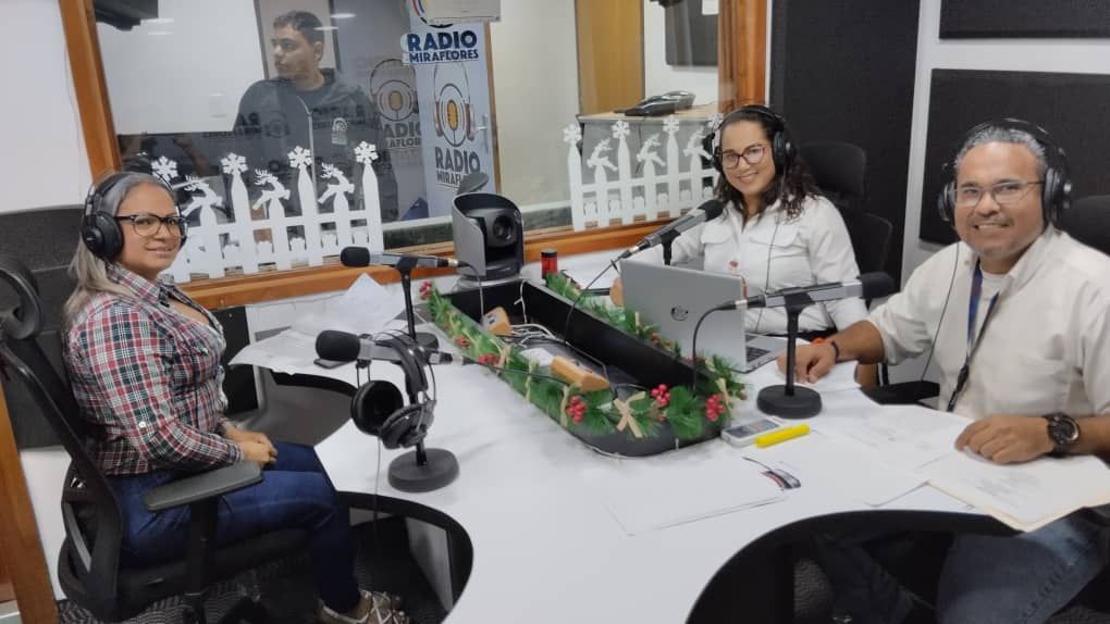 mppsp_vzla's tweet photo. #NoTePrives🎙️ MPPSP continúa reforzando valores a través del proyecto “Sembrando una Semilla en un Ambiente de Paz”

Lee más ⏩ https://t.co/bl61aIP33V ⏪

#LaGuayanaEsequibaEsNuestra https://t.co/KwFh8ht6QM