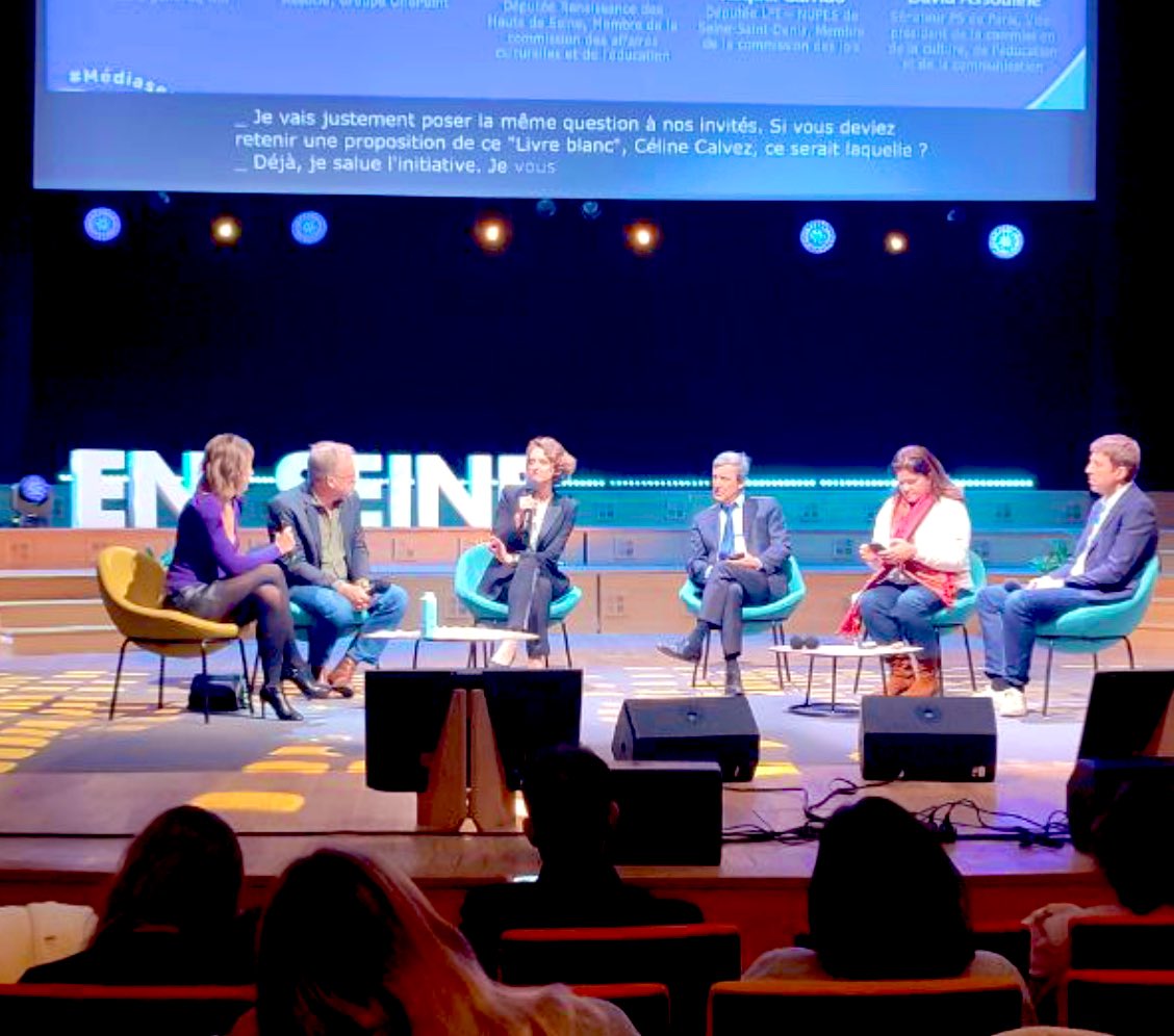 celinecalvez's tweet photo. Comment penser le droit à l’information ensemble, journalistes, citoyens, associations &amp; politiques ?Attentive aux démarches participatives comme le bus@RSF_fr ou les États Généraux du Droit à l’Information, j’ai aussi souligné mon attachement à l’éducation aux médias pour tous. https://t.co/31izR5IroU